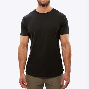 Cuts AO curve hem tee